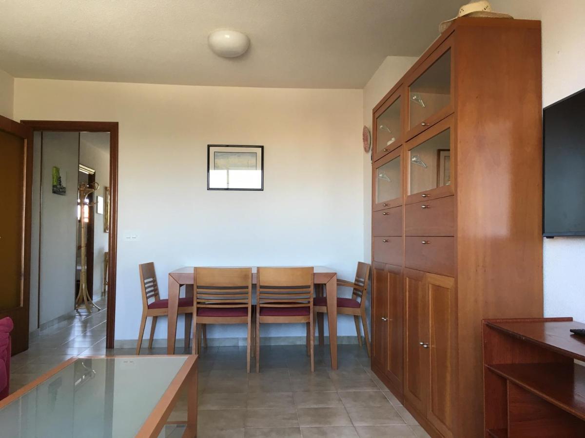 אל קאמפיו Apartamento Roses מראה חיצוני תמונה