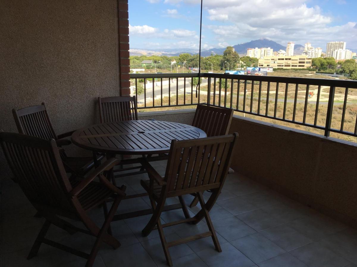 אל קאמפיו Apartamento Roses מראה חיצוני תמונה